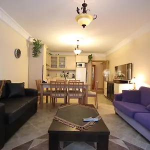 Aparthotel Royal Residences